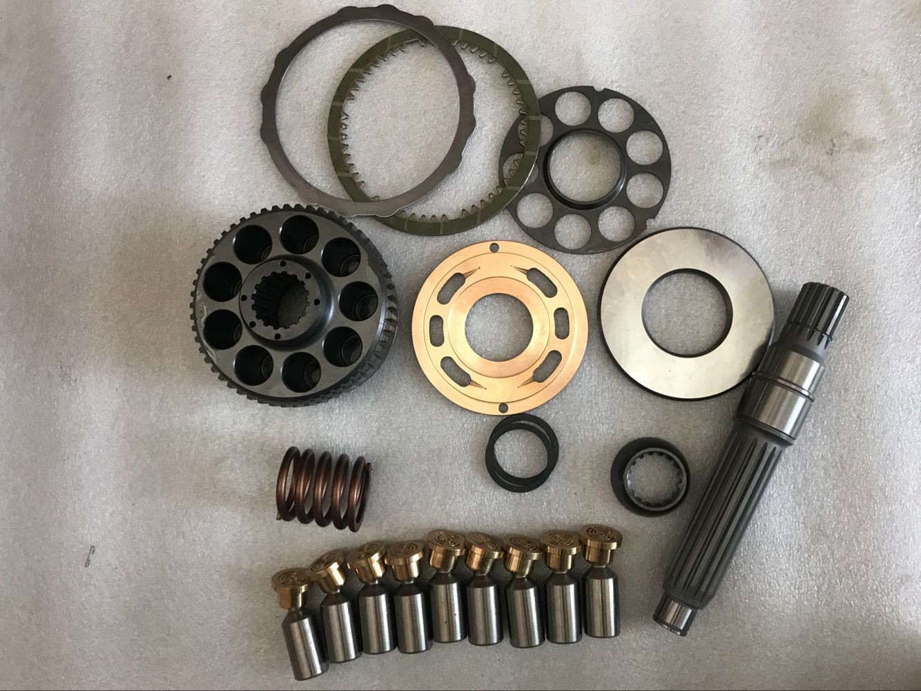 Peças de reparo SSK200-1 do motor do balanço das peças da máquina escavadora M2X63 SK200-2 SK200-3