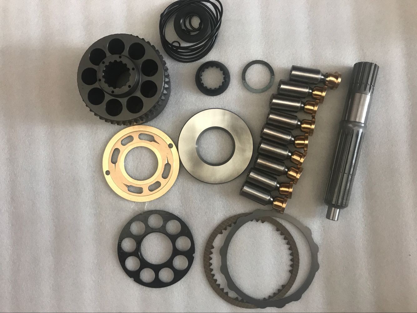 قطعات تعویض موتور چرخان با دوام توشیبا M2X146 diesel345B Hitachi Ex200-5